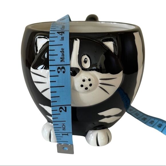 HAND Painted Pier 1 Black & White Kitty Cat Mug Cup - Picture 6 of 7
